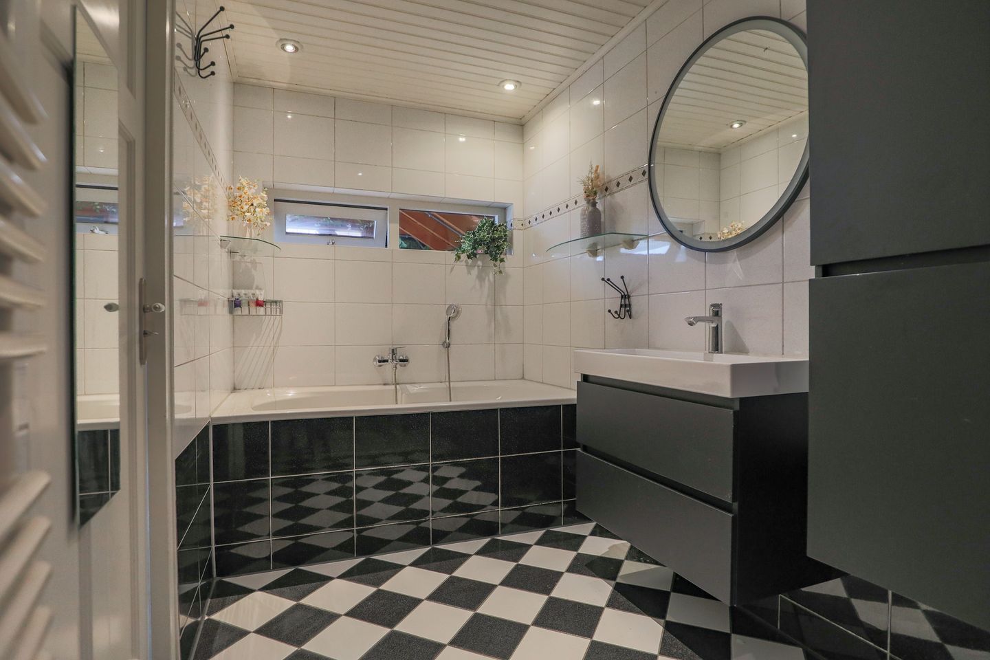 Photo 25 of IJmertstraat 12