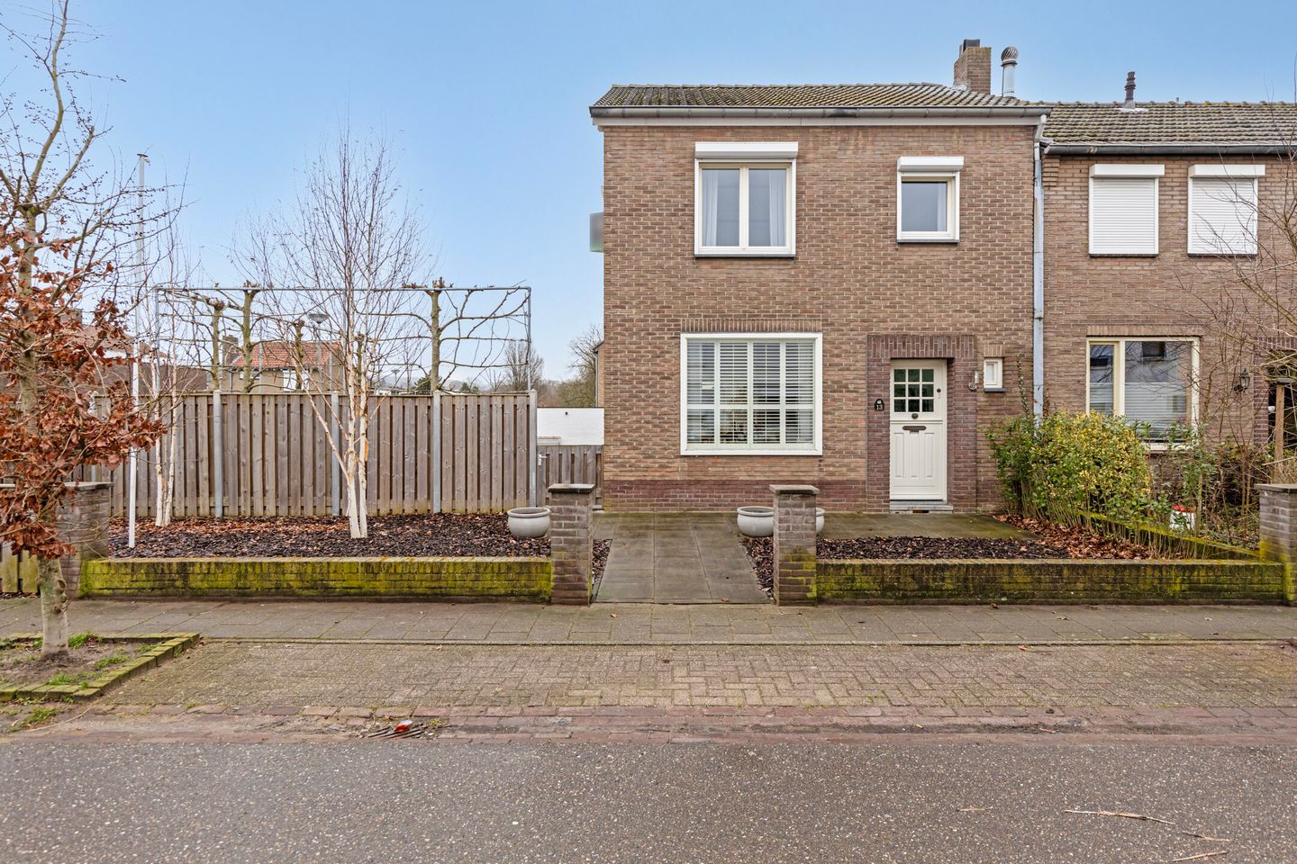 Foto 1 van Graaf van Bronkhorststr 13