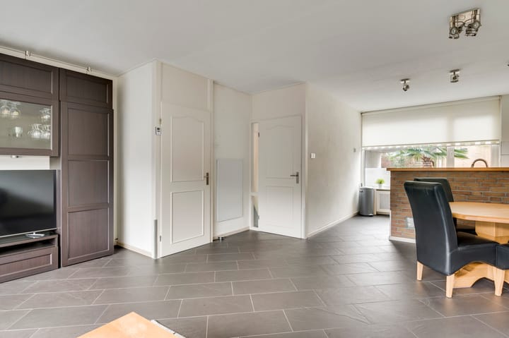 Foto 8 van Tromplaan 75