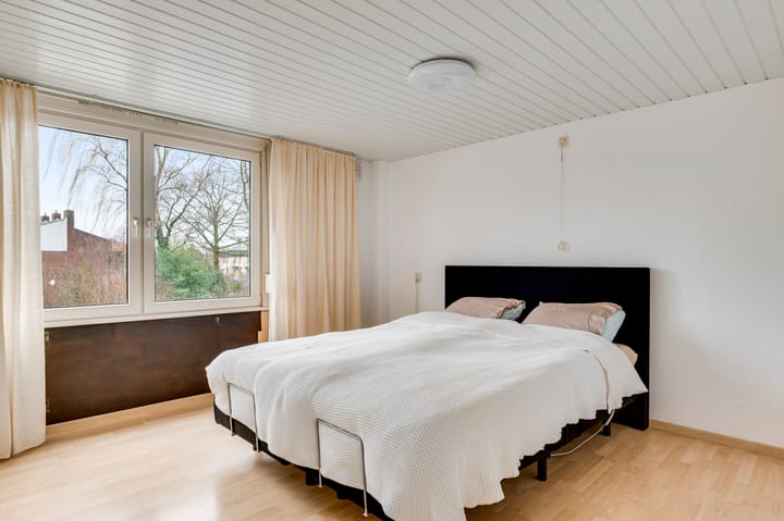 Foto 15 van Tromplaan 75