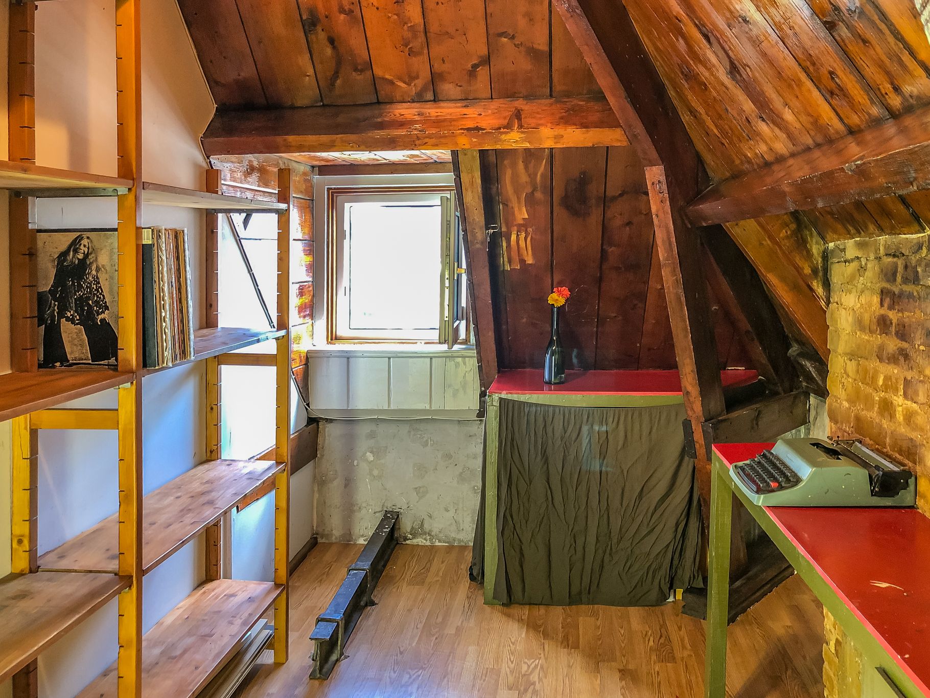 Foto 24 van Laing's Nekstraat 52-2