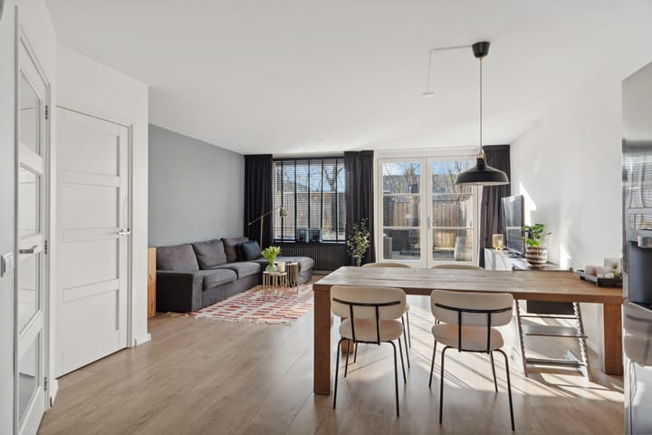 Foto 14 van Lintgrasstraat 33