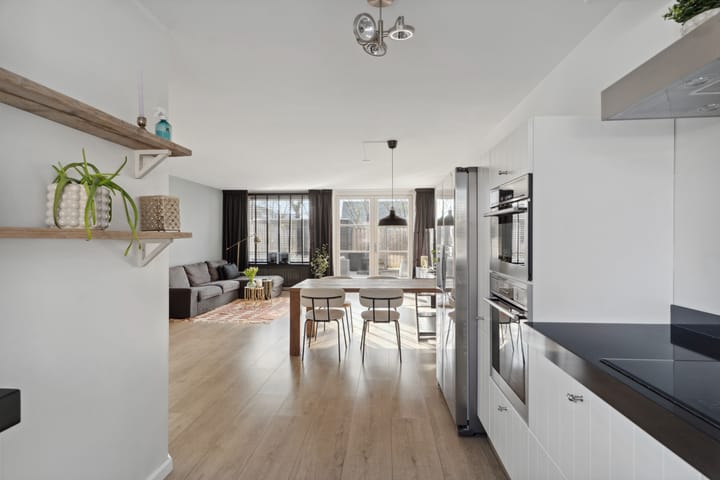 Foto 28 van Lintgrasstraat 33