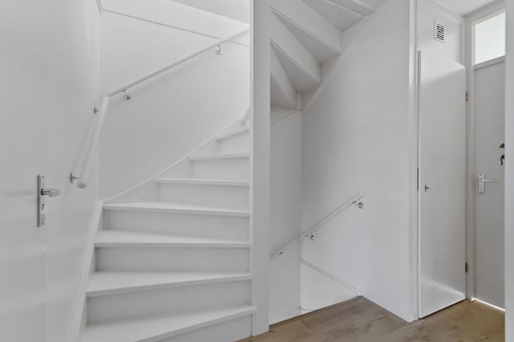 Foto 38 van Lintgrasstraat 33