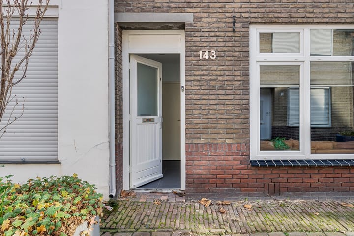 Foto 5 van Tholensstraat 143