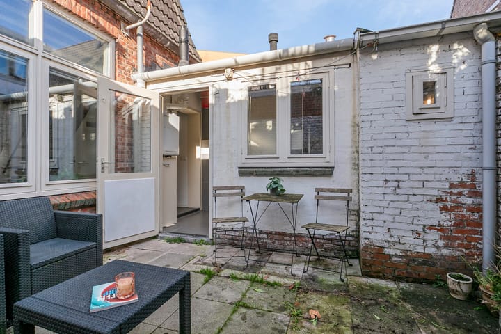 Foto 21 van Tholensstraat 143