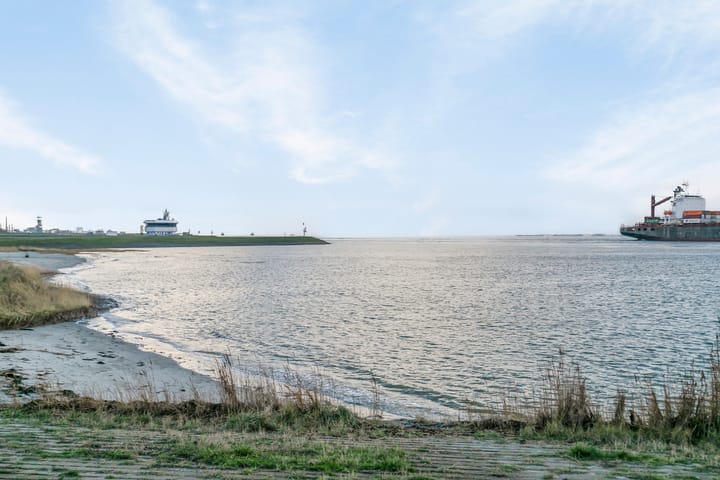 Foto 24 van Tholensstraat 143