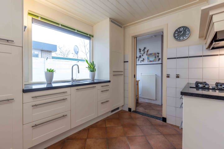 Foto 10 van Bandoengstraat 52