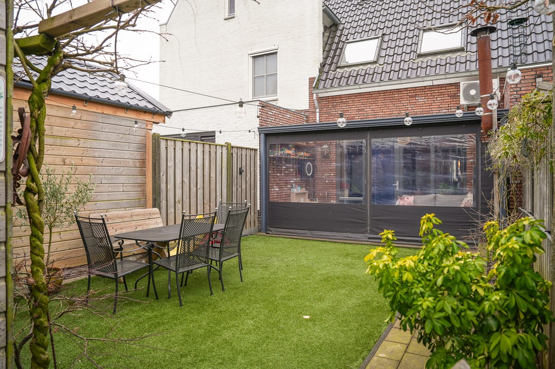 Foto 26 van Meester N J van Riemsdijkstraat 25