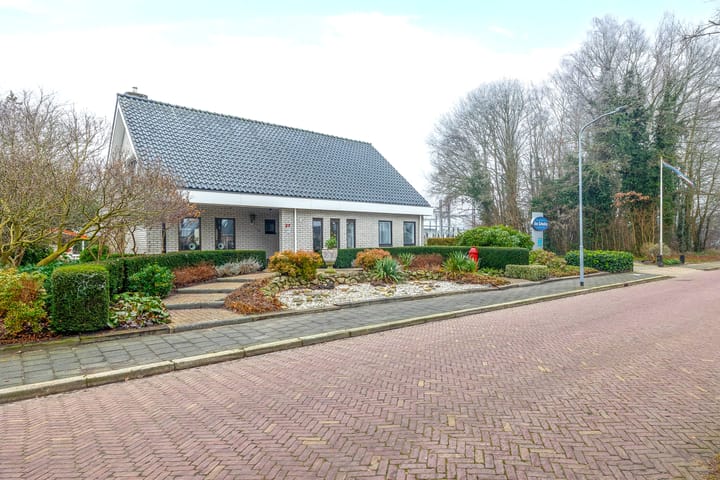 Photo 10 of Oosterkade 27