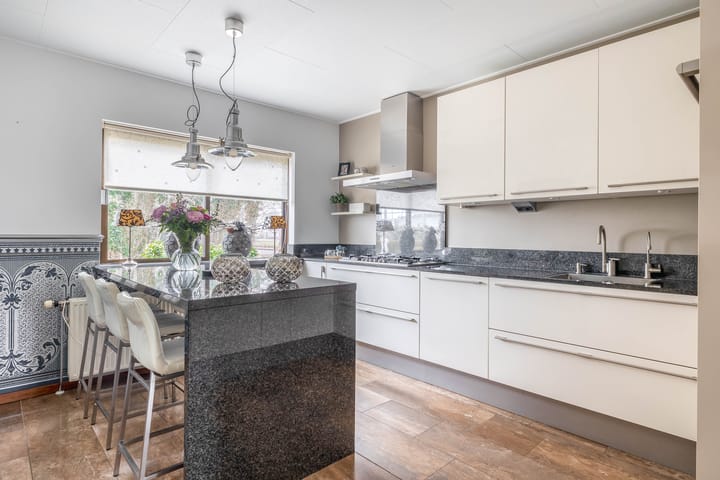 Photo 21 of Oosterkade 27