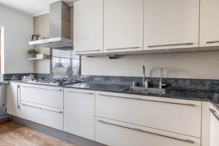 Photo 25 of Oosterkade 27