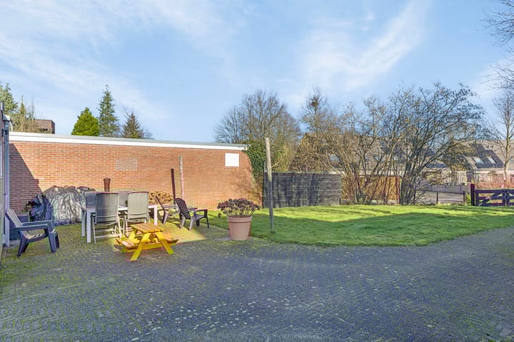 Foto 30 van Stationsstraat 25