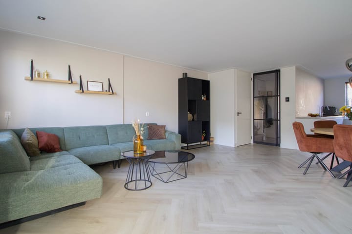 Foto 5 van Esdoornstraat 6