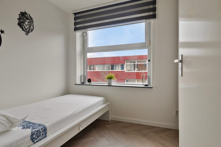 Foto 11 van Jan van Duivenvoordestraat 145