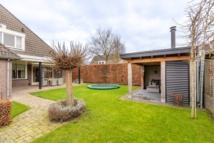 Foto 11 van Helderseweg 5