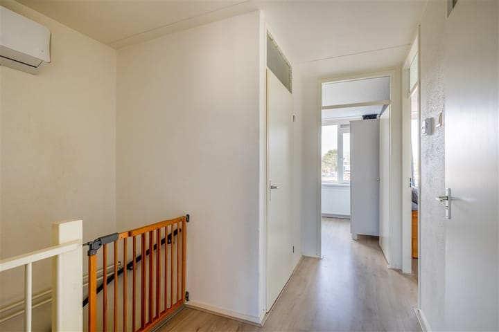 Photo 21 of Tulpstraat 30