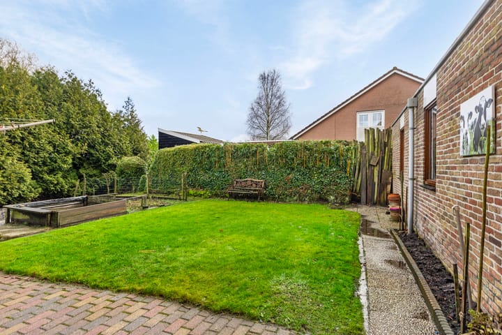 Foto 27 van Oosterwoldseweg 60-E