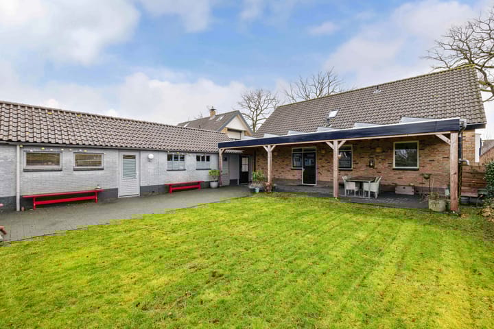 Foto 33 van Paasloregel 42