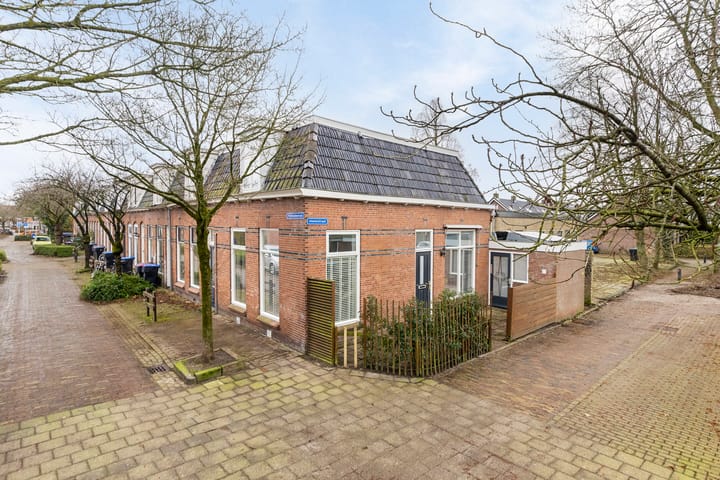 Foto 1 van Akeleistraat 2