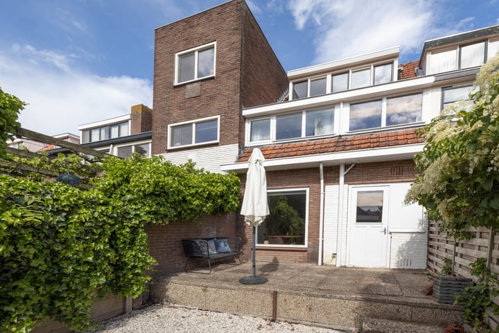 Foto 12 van B. van Rooijenstraat 58