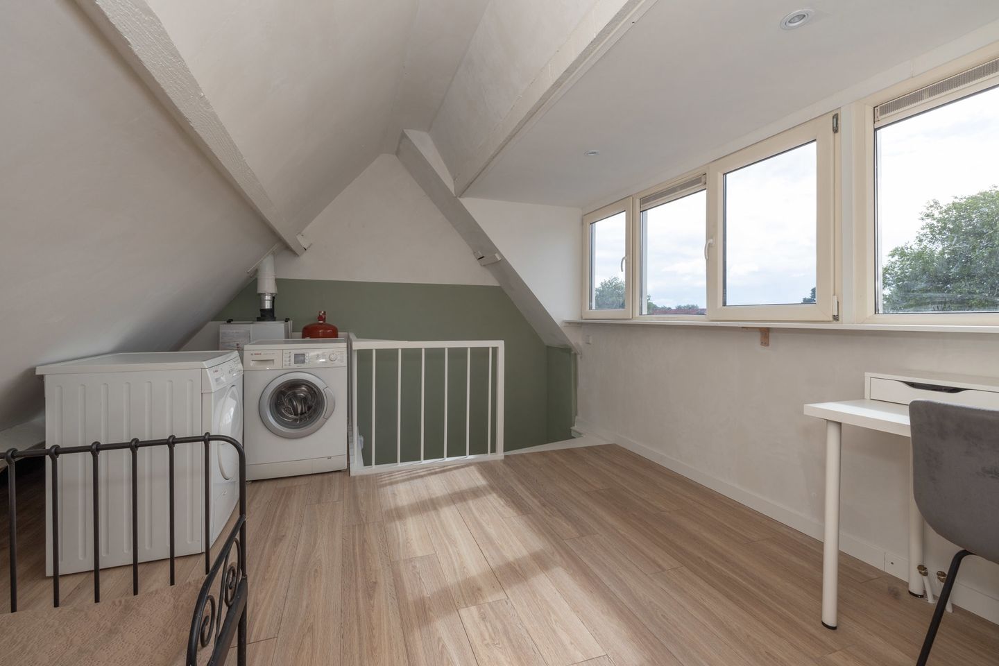 Foto 20 van B. van Rooijenstraat 58