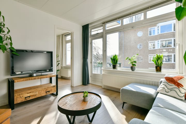 Foto 4 van Esmoreitstraat 4-1