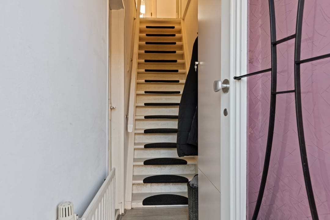 Photo 8 of Asterstraat 44