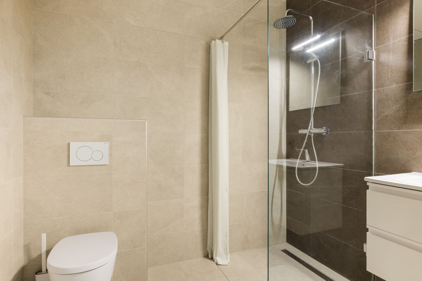 Photo 20 of Rookmelderstraat 42