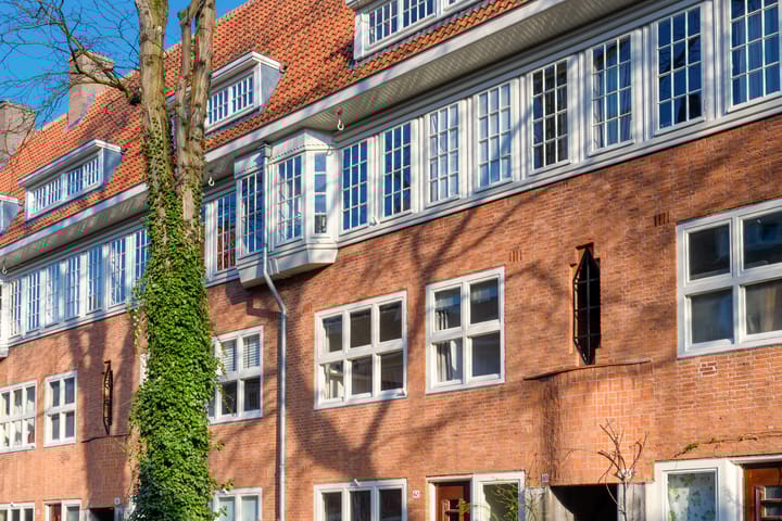 Foto 1 van Paramaribostraat 60-1