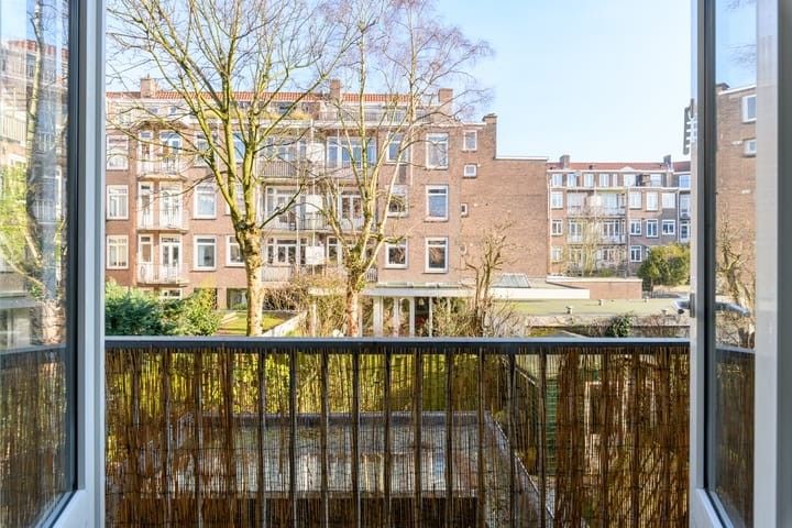 Foto 16 van Paramaribostraat 60-1