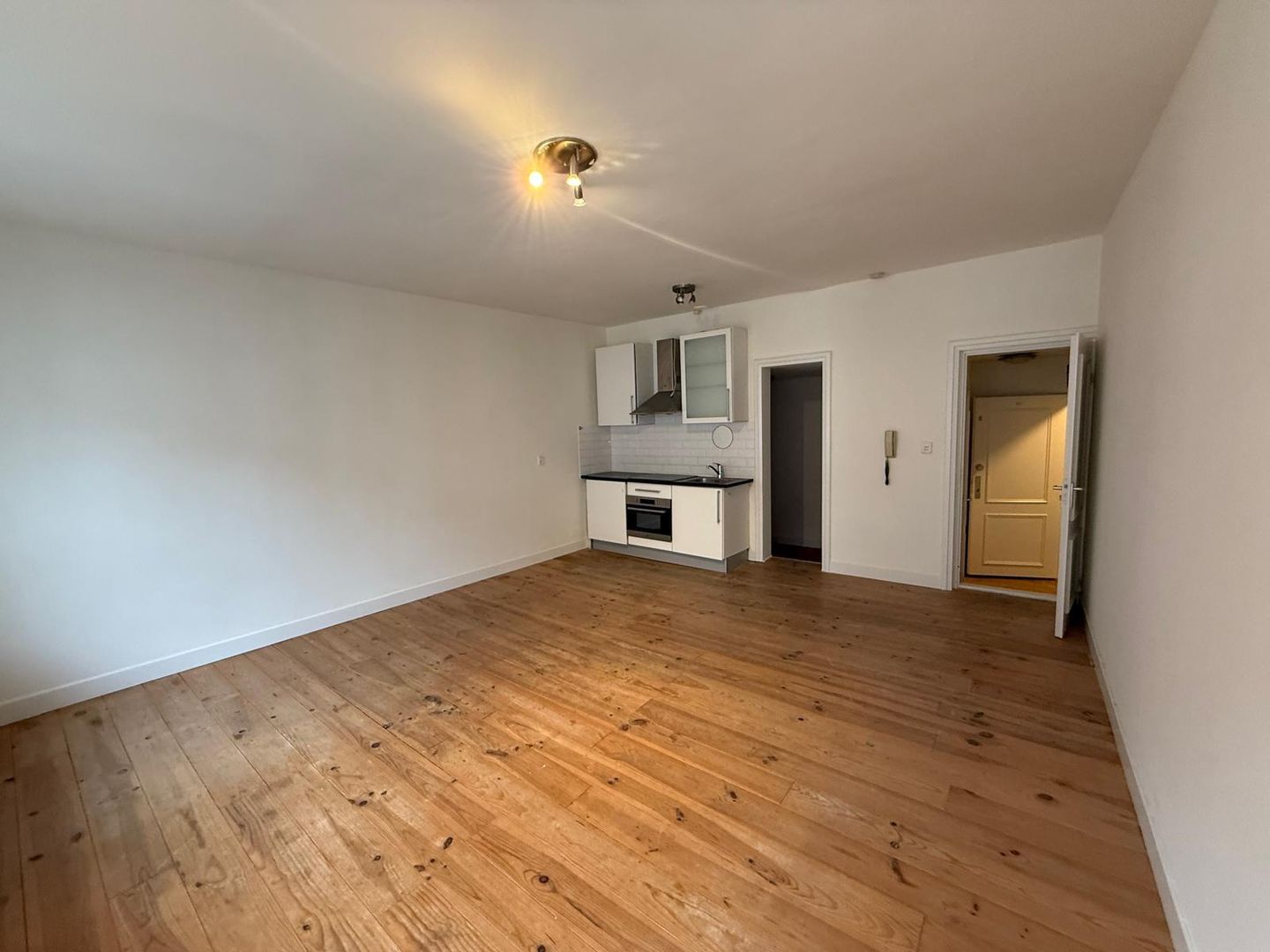 Foto 1 van Korte Houtstraat 11-E