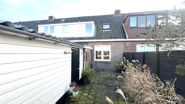 Foto 2 van van der Helststraat 16