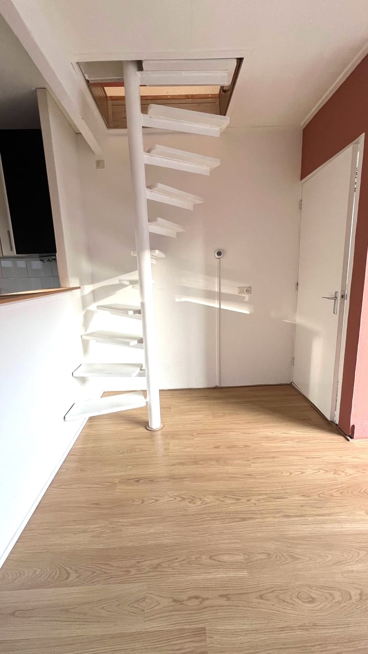 Foto 8 van van der Helststraat 16