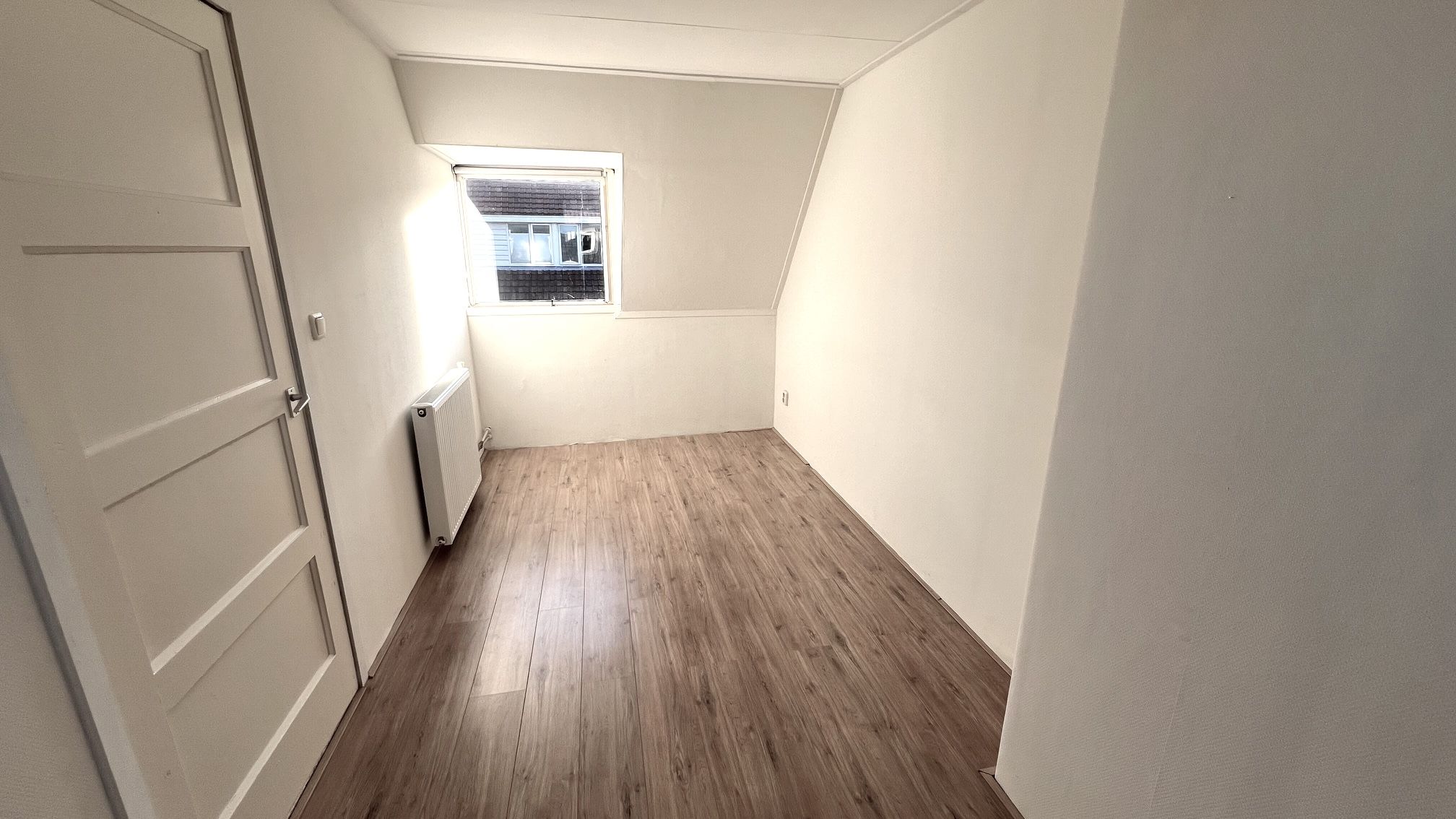 Foto 12 van van der Helststraat 16