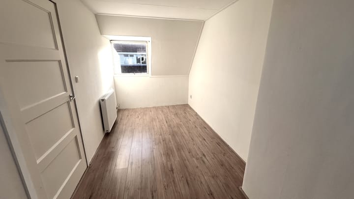 Foto 12 van van der Helststraat 16