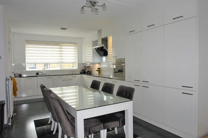 Foto 4 van Regenboog 23