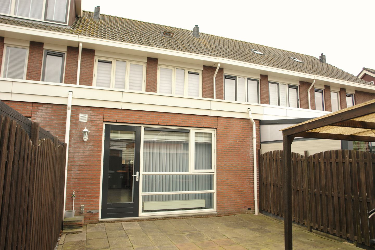 Foto 19 van Regenboog 23