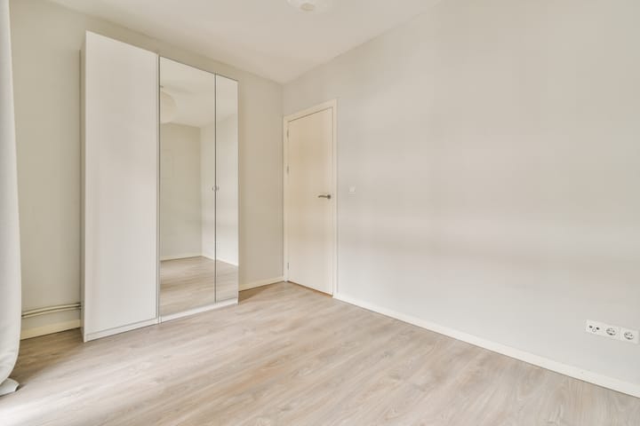 Foto 10 van James Cookstraat 14-1