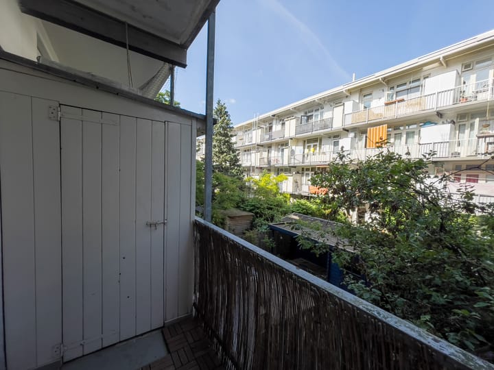 Foto 24 van James Cookstraat 14-1