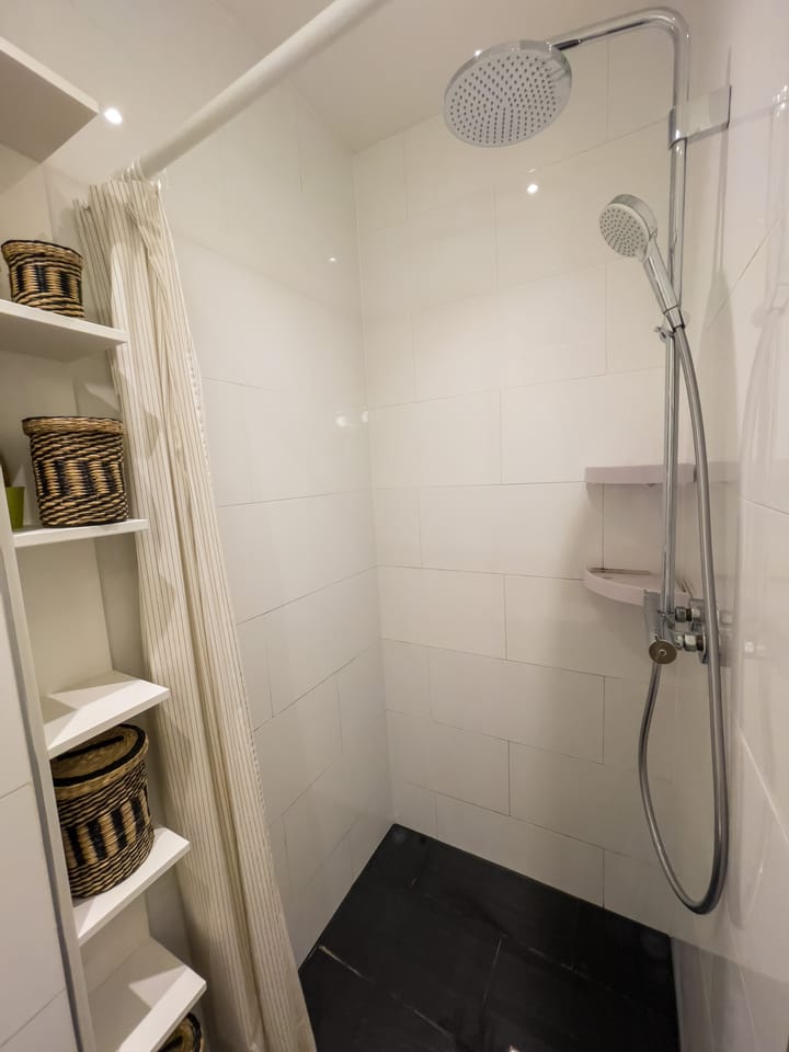 Foto 26 van James Cookstraat 14-1