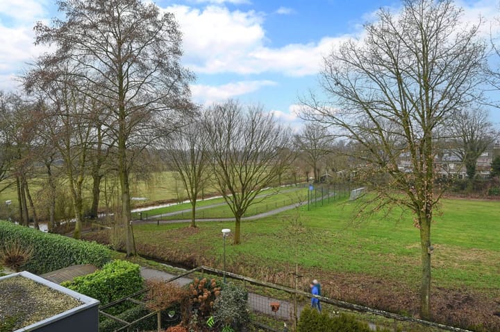 Foto 36 van Reespoor 34