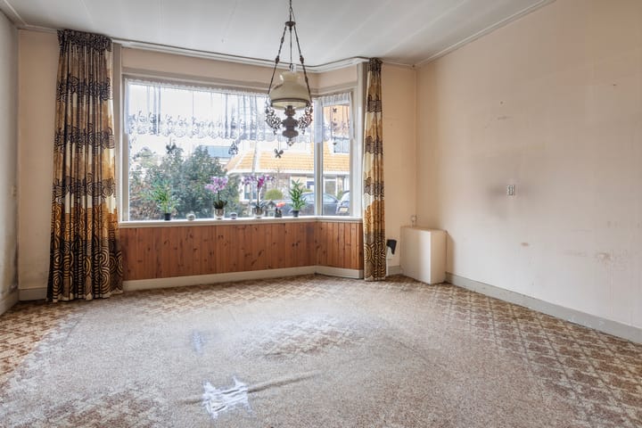 Photo 9 of Bijenhofstraat 12