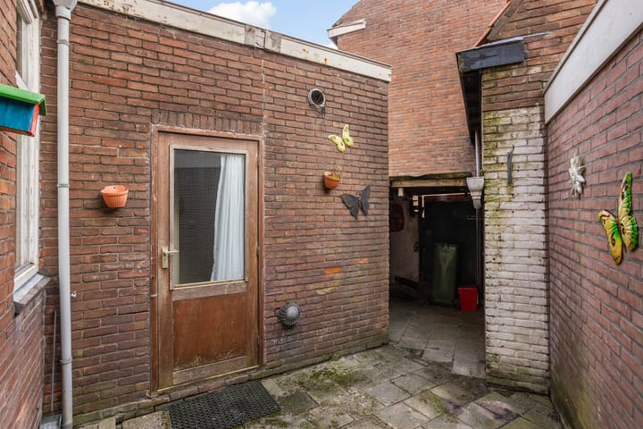 Photo 18 of Bijenhofstraat 12