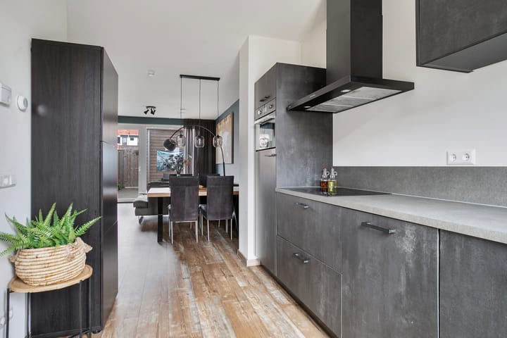 Foto 11 van Naereboutstraat 49