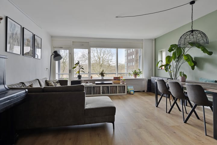 Foto 13 van Merelstraat 95