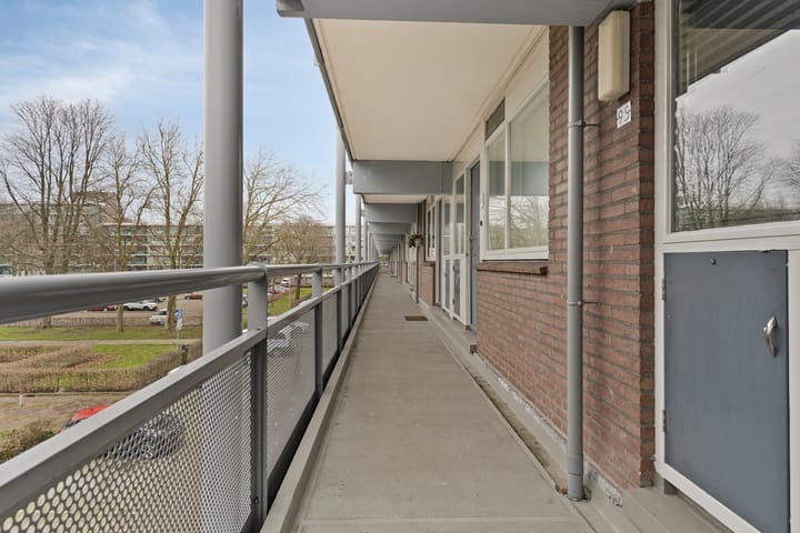 Foto 19 van Merelstraat 95