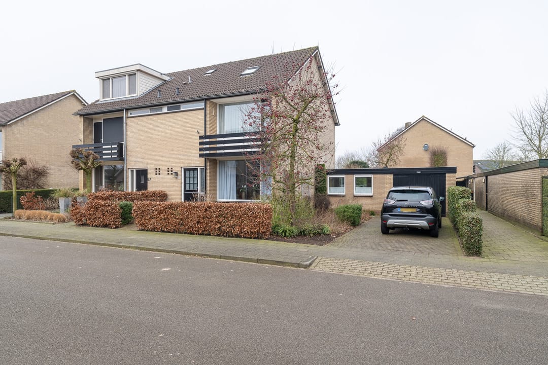 Foto 1 van Graaf van Lyndenlaan 59