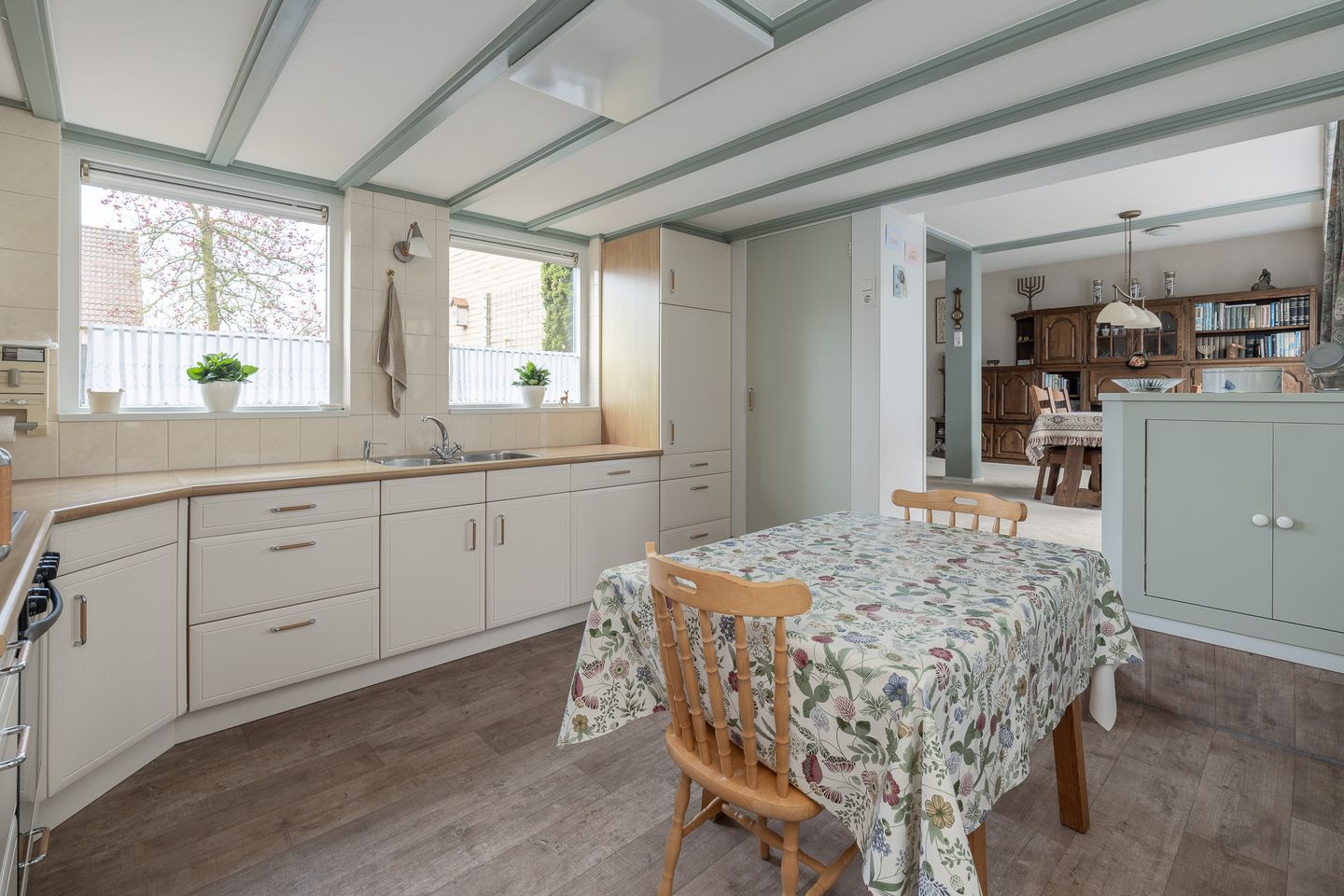 Foto 10 van Graaf van Lyndenlaan 59