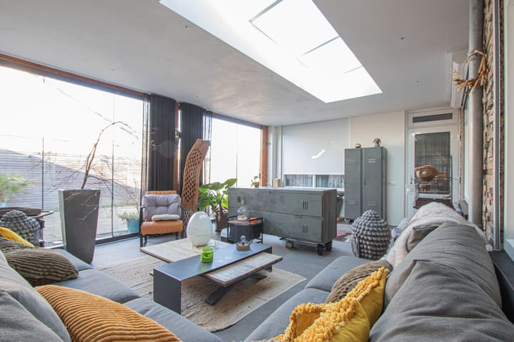 Foto 21 van Limburgstraat 14